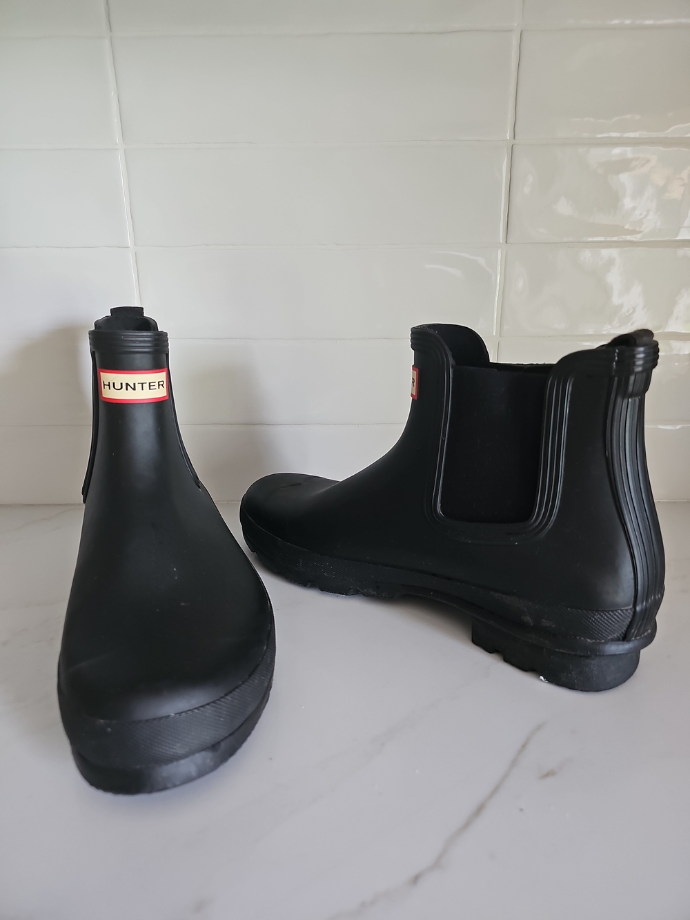 Hunter Men's Original Chelsea Waterproof Rain Boots - Black - Size US 11